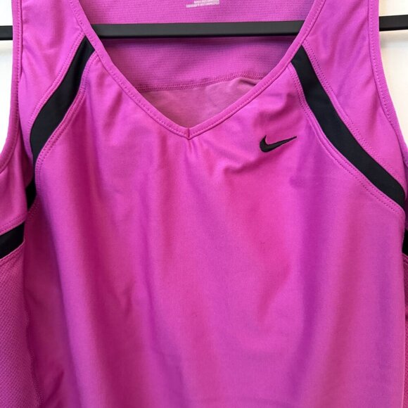 Nike Size Large (L) Nike Women's Athletic Tank Top Purple Performance Workout Sl - Picture 2 of 4